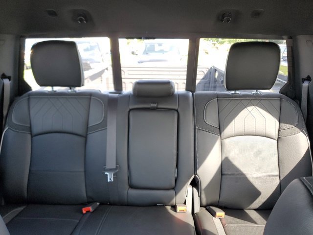 Used 2026 RAM 3500 Limited AWD/4WD image 13