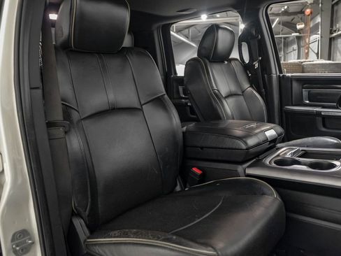 Used 2017 RAM 3500 Laramie Longhorn AWD/4WD image 34