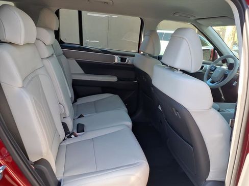 New 2026 Hyundai Santa Fe SEL image 9