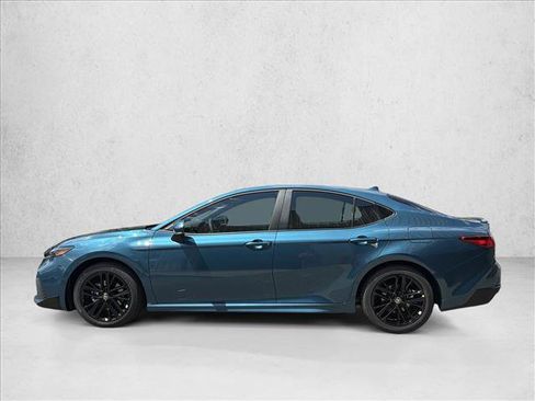New 2026 Toyota Camry SE FWD image 8