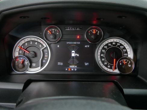 Certified 2018 RAM 1500 Big Horn AWD/4WD image 37