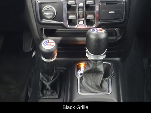 Used 2022 Jeep Wrangler Unlimited Sport AWD/4WD image 25