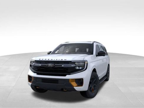 New 2026 Ford Expedition Tremor image 2