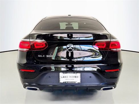 Used 2021 Mercedes-Benz GLC 300 4MATIC Coupe image 6