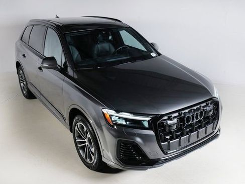 Used 2025 Audi Q7 2.0T Premium Plus w/ Premium Plus Package image 4