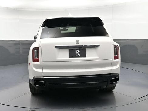 Certified 2022 Rolls-Royce Cullinan w/ Dark Exterior Package AWD/4WD image 7
