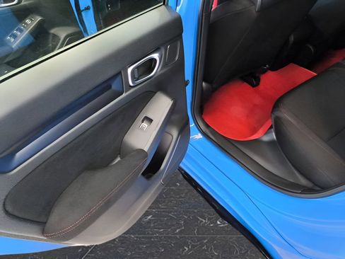Used 2025 Honda Civic Type R image 19