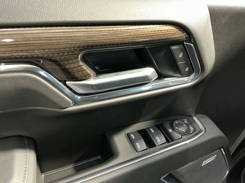 New 2026 Chevrolet Silverado 1500 LT Trail Boss w/ Convenience Package II AWD/4WD image 16