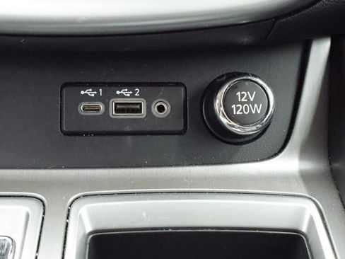 Used 2023 Nissan Murano SV AWD/4WD image 31
