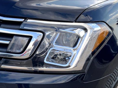 Certified 2021 Ford Expedition Max XLT image 27
