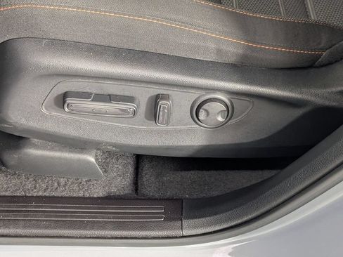 Used 2025 Honda CR-V Sport image 13