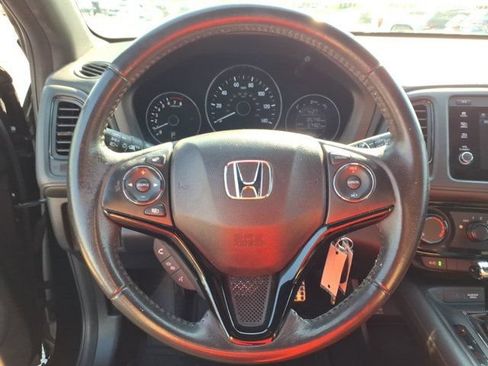 Used 2019 Honda HR-V Sport image 19