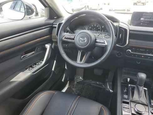 Certified 2025 MAZDA CX-50 2.5 Hybrid w/ Premium Plus Pkg image 11