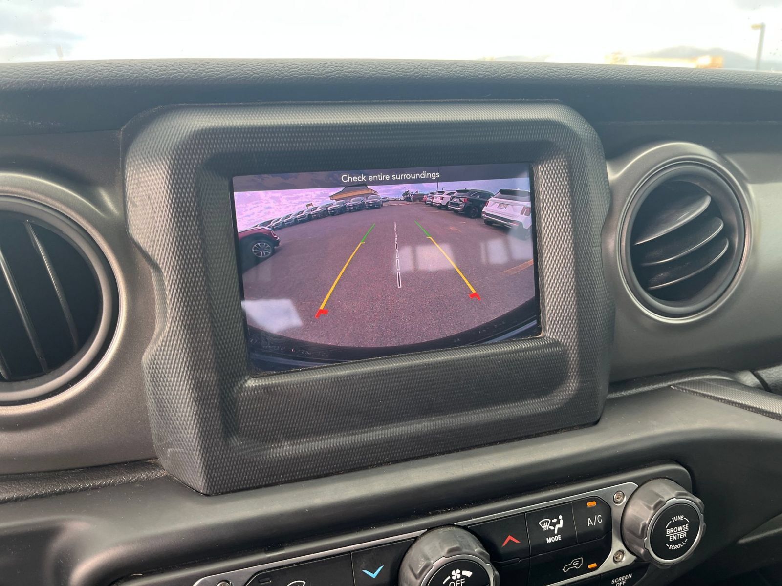 Used 2023 Jeep Wrangler Unlimited Sport AWD/4WD image 20