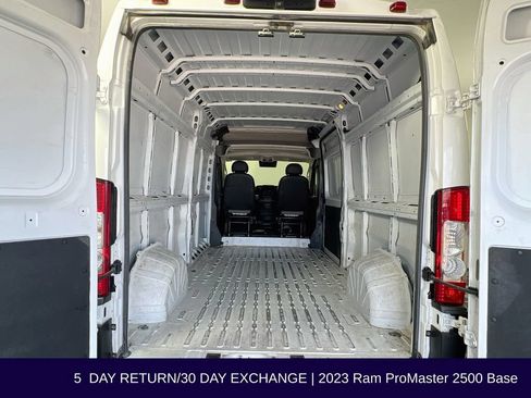 Used 2023 RAM ProMaster 2500 FWD image 27