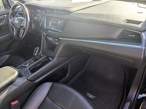 Used 2021 Cadillac XT5 Premium Luxury w/ LPO, Floor Liner Package AWD/4WD image 31