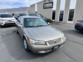 Used 1998 Toyota Camry LE image 1