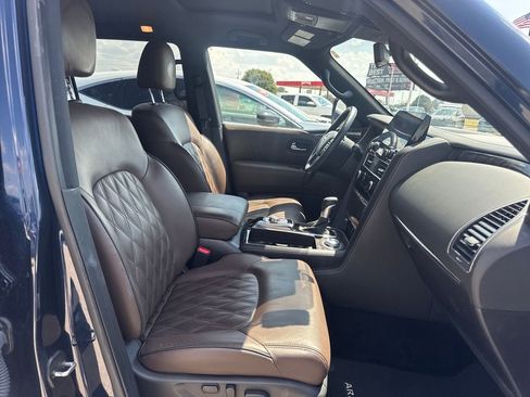 Used 2024 Nissan Armada Platinum w/ Captain's Chairs Package AWD/4WD image 4