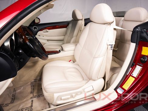 Used 2008 Lexus SC 430 Convertible RWD image 23