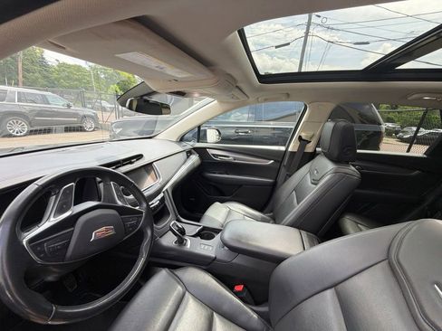 Used 2019 Cadillac XT5 Luxury AWD/4WD image 11