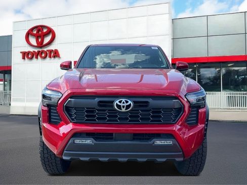 Used 2024 Toyota Tacoma image 7