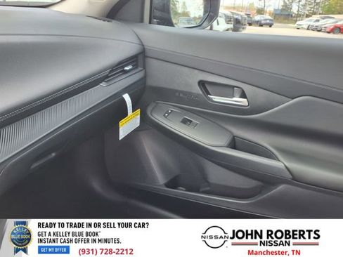 New 2026 Nissan Sentra SV w/ Floor Mat Package FWD image 8