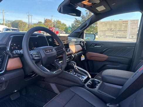 New 2026 GMC Canyon AT4 image 14