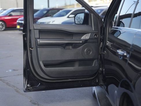 Used 2019 Ford Expedition XLT w/ Equipment Group 202A image 31