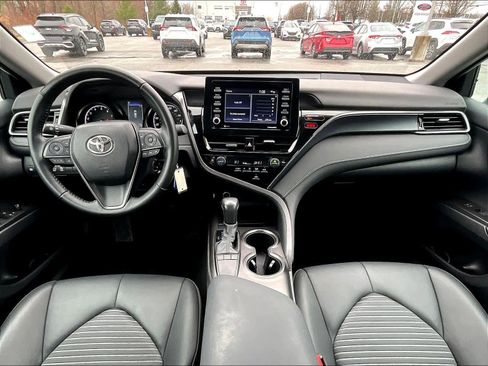Used 2023 Toyota Camry SE FWD image 21