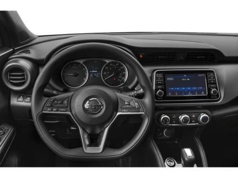 Certified 2019 Nissan Kicks SV FWD image 10
