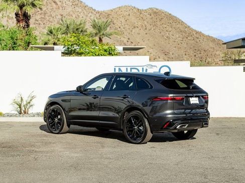 New 2026 Jaguar F-PACE R-Dynamic S image 9