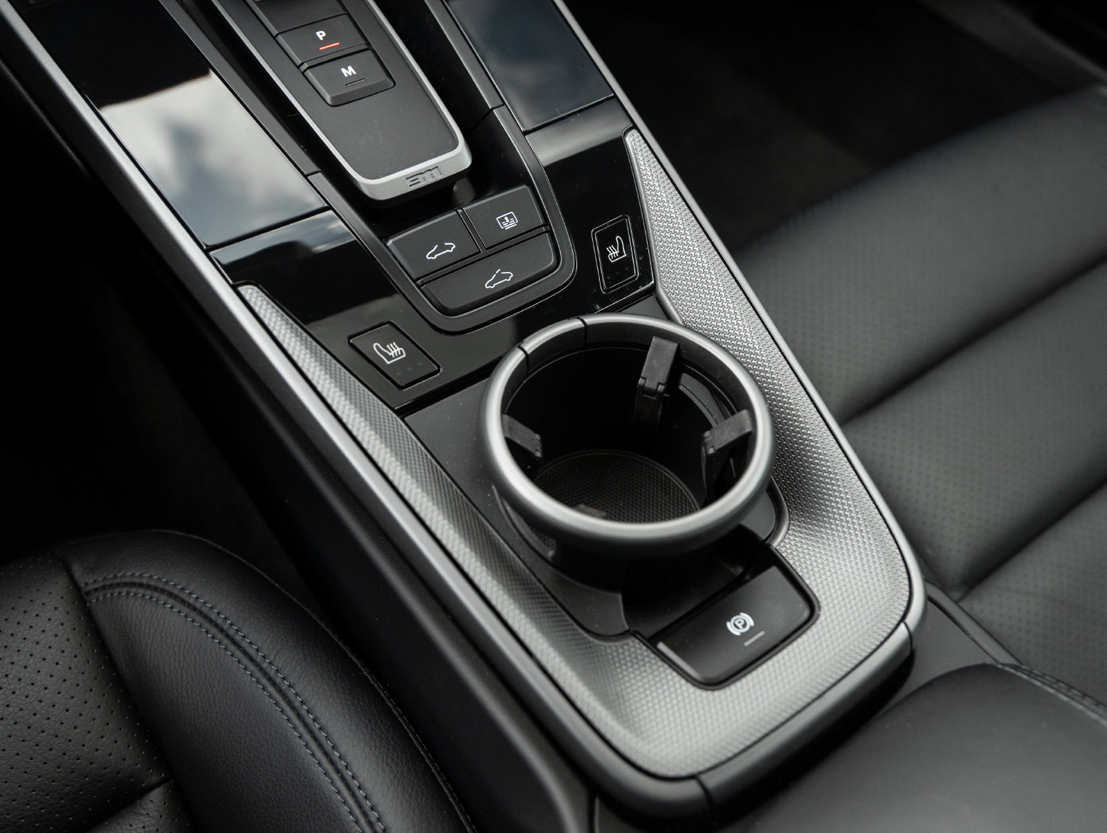 Certified 2022 Porsche 911 Carrera RWD image 28