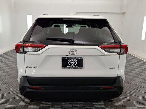 Certified 2024 Toyota RAV4 XLE FWD image 22