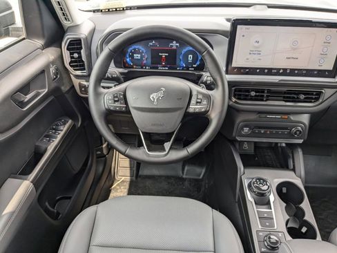 New 2025 Ford Bronco Sport Badlands image 18