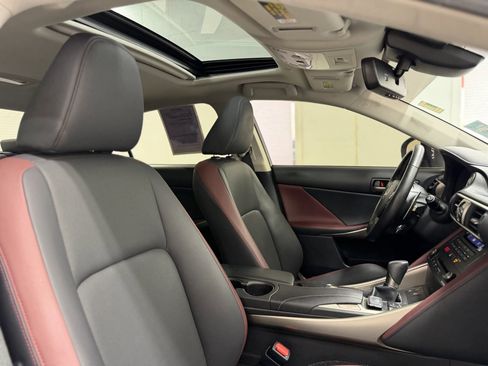 Used 2019 Lexus IS 300 AWD w/ Navigation Package image 27