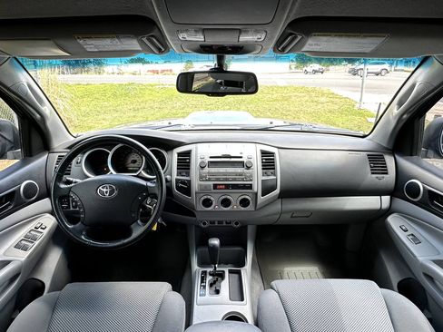 Used 2010 Toyota Tacoma 4x4 Double Cab image 29
