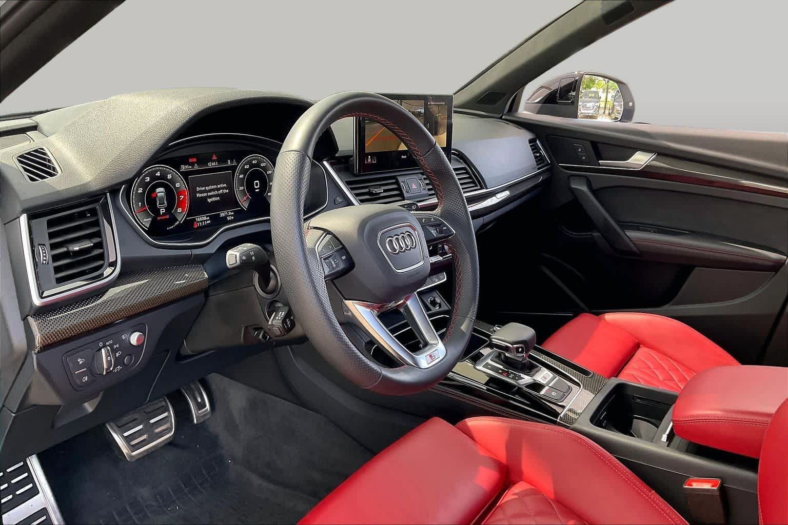 Used 2024 Audi SQ5 Prestige w/ Prestige Package AWD/4WD image 17