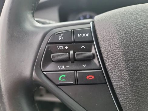 Used 2017 Hyundai Sonata Limited w/ Tech Package 03 FWD image 25