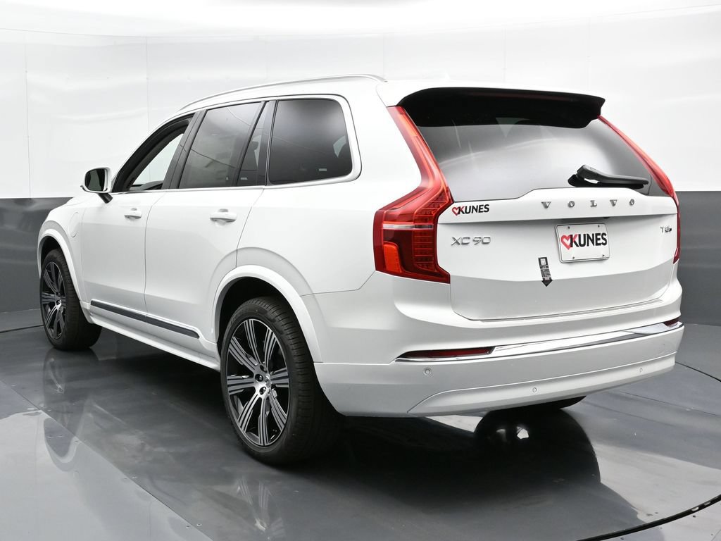 Certified 2025 Volvo XC90 T8 Core w/ Protection Package Premier AWD/4WD image 11