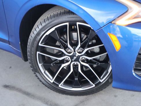Used 2021 Kia K5 GT-Line w/ GT-Line FWD Premium Package image 3
