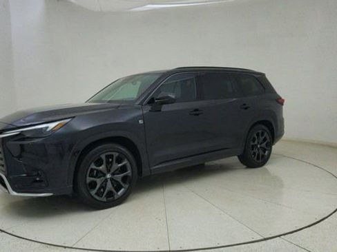 Used 2026 Lexus TX 500h AWD w/ Technology Package image 65