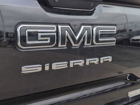 Used 2021 GMC Sierra 1500 Elevation image 12