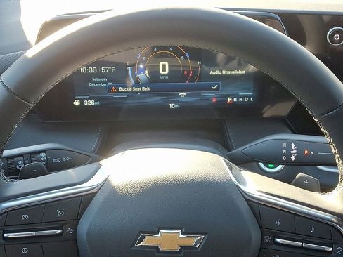 New 2026 Chevrolet Equinox LT w/ Convenience Package II image 9