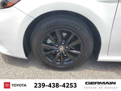 Used 2026 Toyota Camry LE w/ Convenience Package FWD image 13