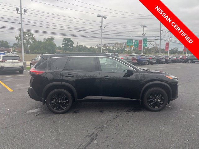 Certified 2023 Nissan Rogue SV w/ SV Premium B Package AWD/4WD image 9