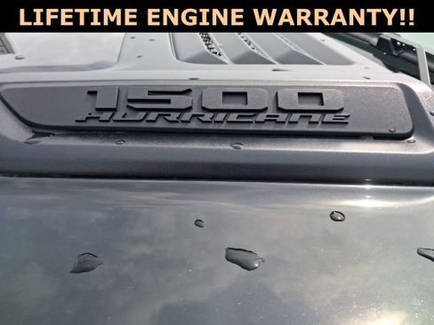 New 2026 RAM 1500 Laramie AWD/4WD image 40