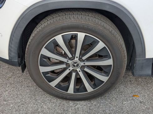 Used 2022 Mercedes-Benz GLB 250 image 11