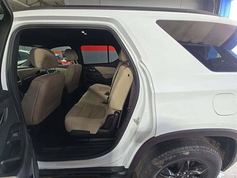 Used 2023 Chevrolet Traverse LS w/ Midnight/Sport Edition AWD/4WD image 7