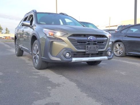 Used 2024 Subaru Outback Touring XT AWD/4WD image 8