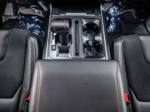 Used 2025 Ford F150 Raptor image 35